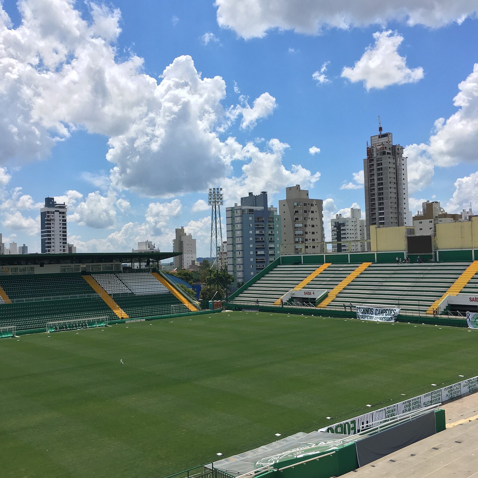 Chapecoense x São Paulo: horário e prévia do jogo na Arena Condá