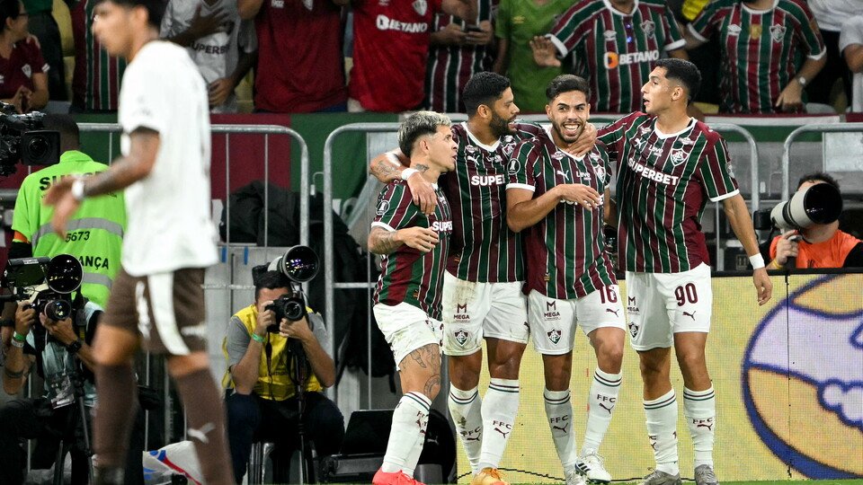 Fluminense vence o Platense por 2 a 0 e abre vantagem nas quartas da Libertadores