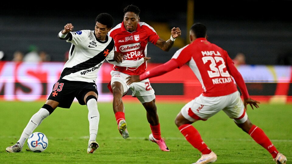 Vasco lidera em dribles na Sul-Americana e leva números fortes para a volta