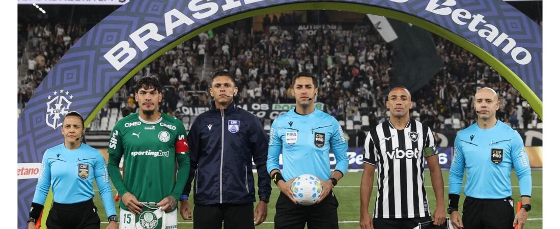 Abel Ferreira iguala Felipão em jogos pelo Palmeiras no Brasileirão