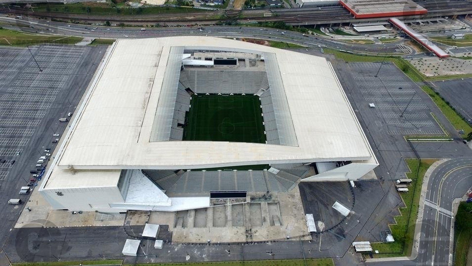 São Paulo vira sobre o Corinthians e abre vantagem na final do Brasileiro Feminino
