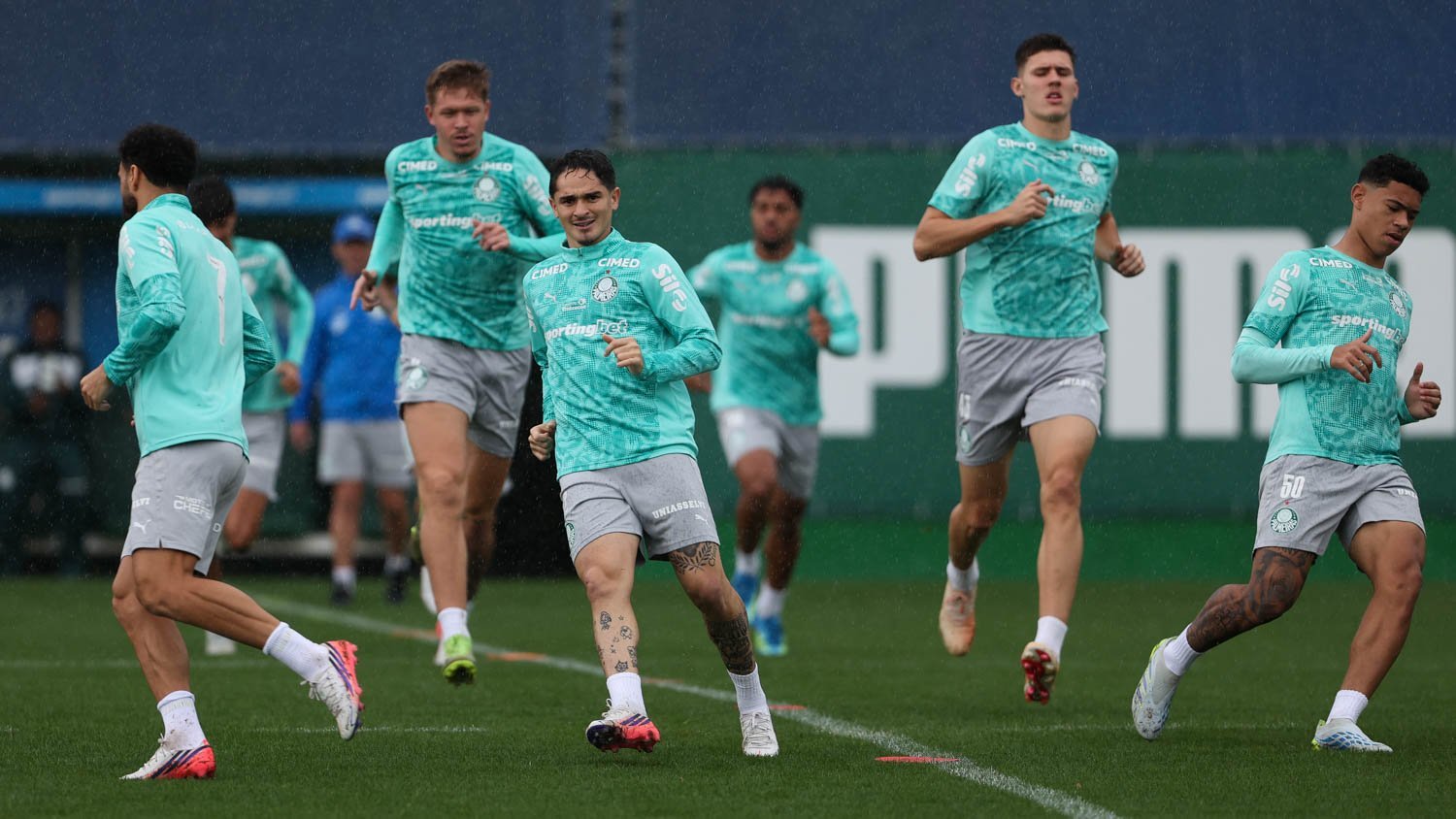Palmeiras x São Paulo: horário, transmissão e os pontos do Choque-Rei