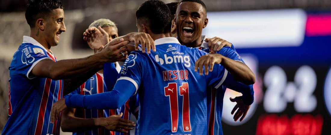 Bahia vira sobre o Bragantino e chega a dez jogos de invencibilidade