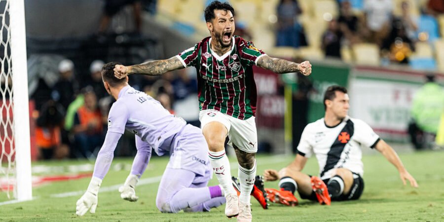 Fluminense vence o Vasco e entra no G4 do Brasileirão