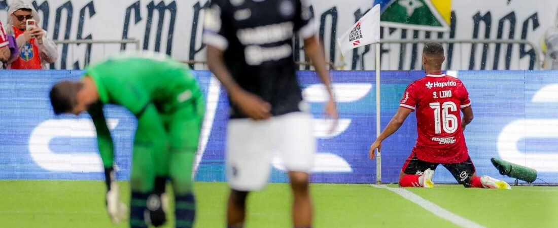 Samuel Lino decide em Belém e chega ao 14º gol na temporada